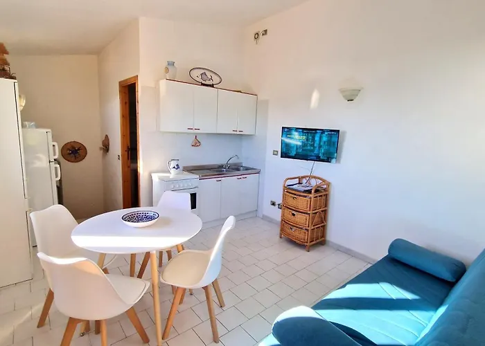Semesterbostad Villino Mari Pintau Vacation Ever *